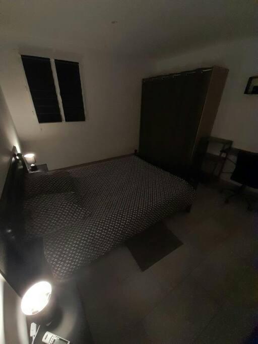 Appartement Spacieux &Tres Calme. Spacious & Very Quiet Apartment. Carros Eksteriør bilde