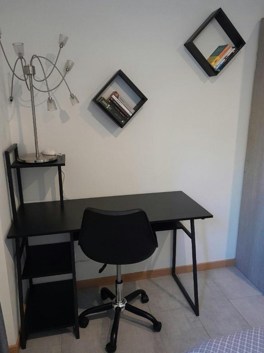 Appartement Spacieux &Tres Calme. Spacious & Very Quiet Apartment. Carros Eksteriør bilde